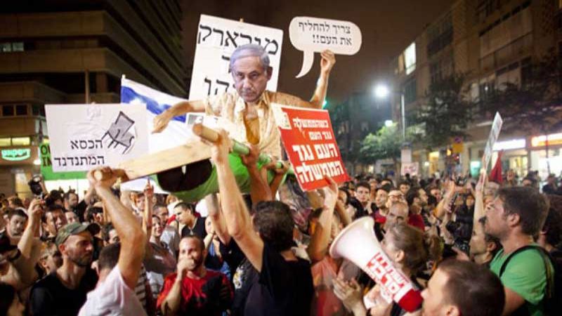 تظاهرة ضد نتنياهو واستطلاعات الرأي ليست في صالحه