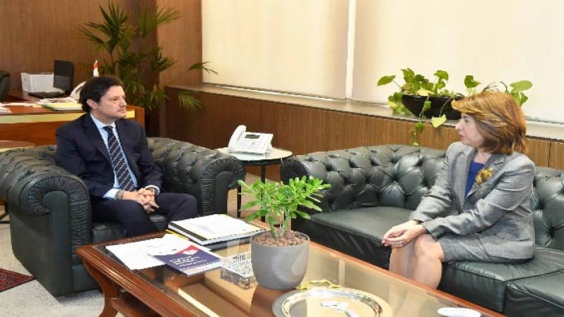 لبنان: وزير الإعلام استقبل السفيرة اليونانية وبحثا في العلاقات الثنائية