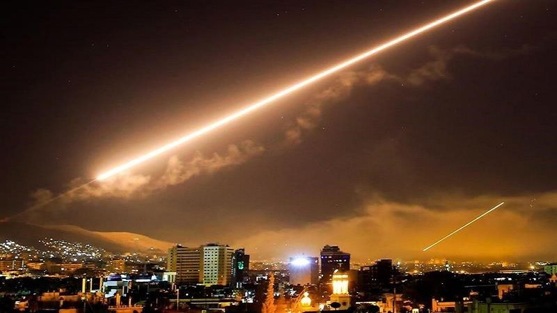 "سانا": سماع دوي انفجارات في سماء محيط دمشق