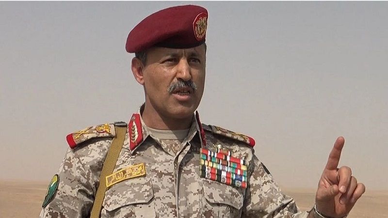 وزير الدفاع اليمني: نفرض بقوة قواعد اشتباك جديدة سيدفع ثمنها الأميركي والبريطاني