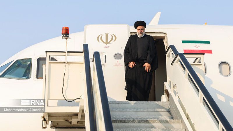 الرئيس الإيراني يصل إلى باكستان
