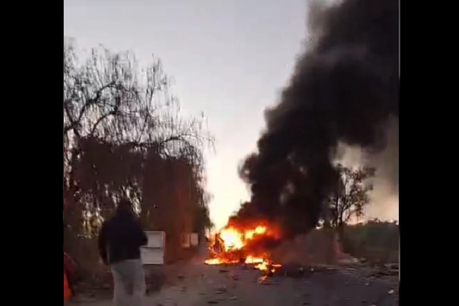 لبنان| معلومات أولية: المُسيّرة الصهيونية استهدفت سيارة مدنية في بلدة بليدا