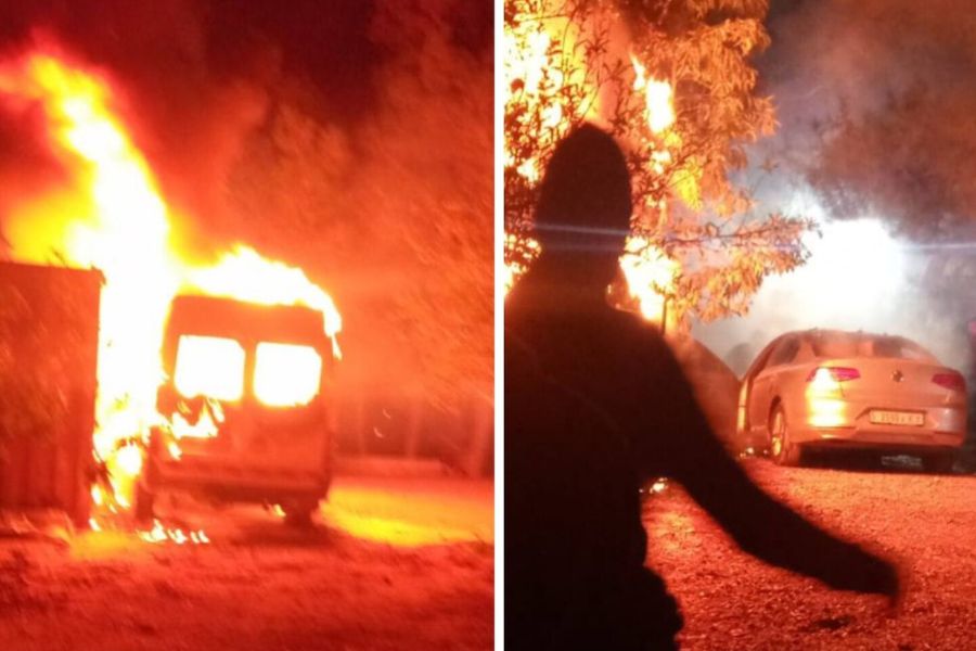 بالصورة| مستوطنون صهاينة يهاجمون منازل فلسطينيين ويحرقون مركبات في قرية الجبعة جنوب غرب بيت لحم بالضفة الغربية