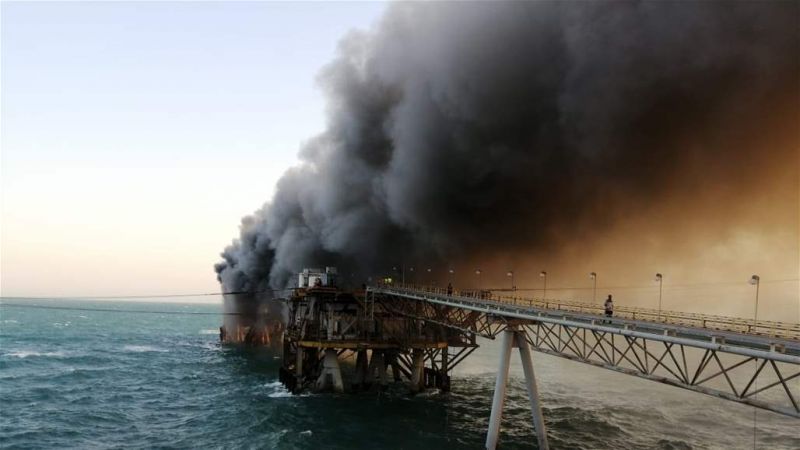 العراق: حريق في ميناء الخفكة النفطي 