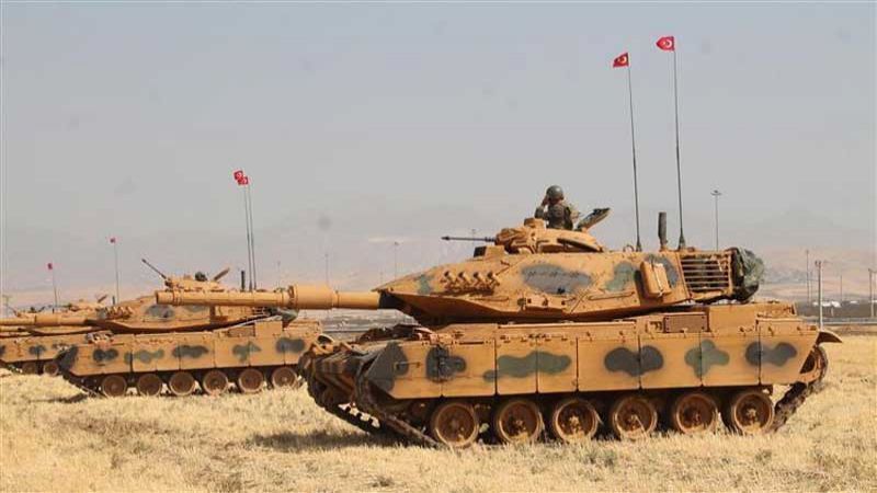 تعزيزات عسكرية تركية إلى الشمال السوري قرب منطقة سيطرة الأكراد