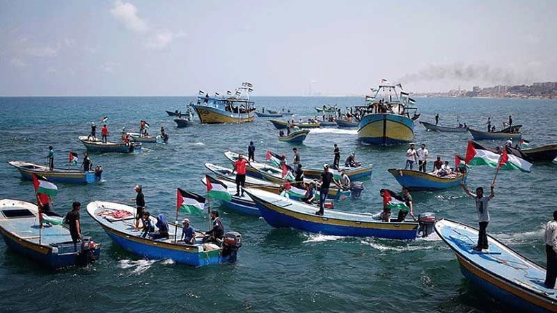 إصابة 14 فلسطينيًا برصاص الاحتلال في المسير البحري الحادي والعشرين شمال قطاع غزة