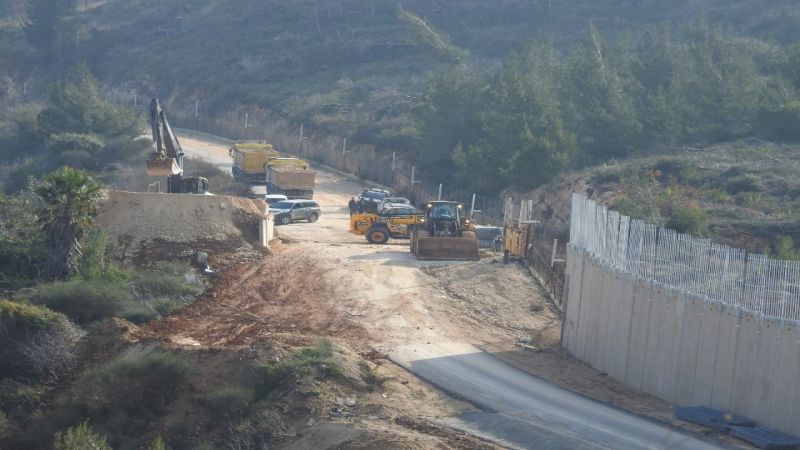 العدو الصهيوني يستحدث موقعاً عند حدود مستعمرة "مسكفعام" مقابل حاجز الجيش اللبناني في ‎العديسة