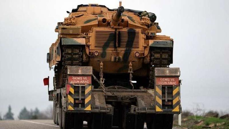 تركيا ترسل تعزيزاتها إلى الحدود السورية بعد سيطرة "النصرة" على إدلب