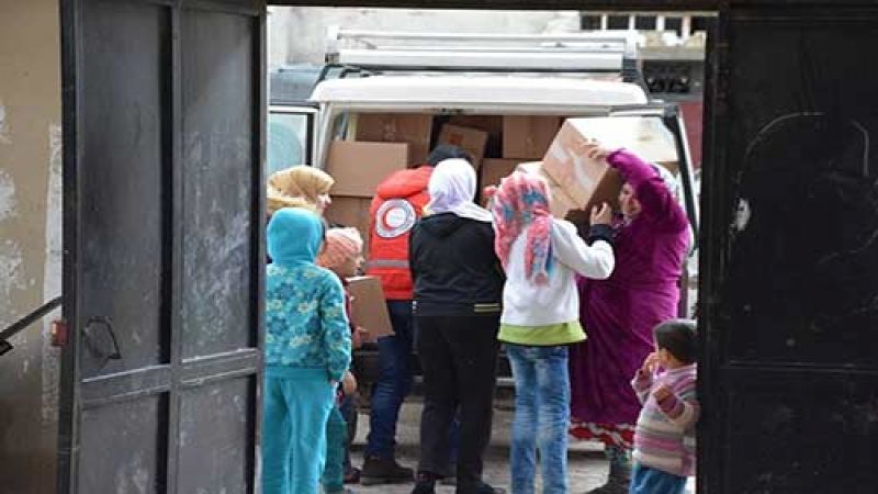 بالصورة: #الهلال_الأحمر السوري ينهى توزيع الملابس الشتوية لـ 916 مستفيد