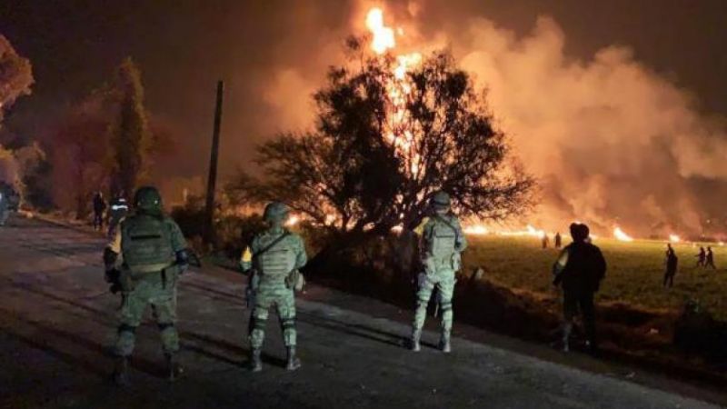 ارتفاع حصيلة انفجار خط أنابيب بالمكسيك إلى 66 قتيلاً