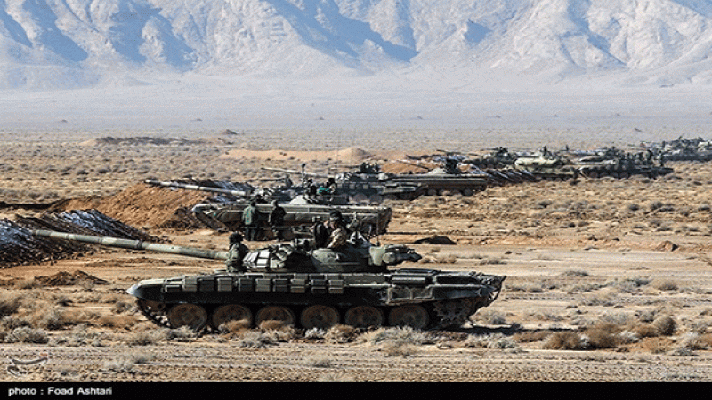 بالصور: القوات البرية الإيرانية تجري مناورات "اقتدار 97"