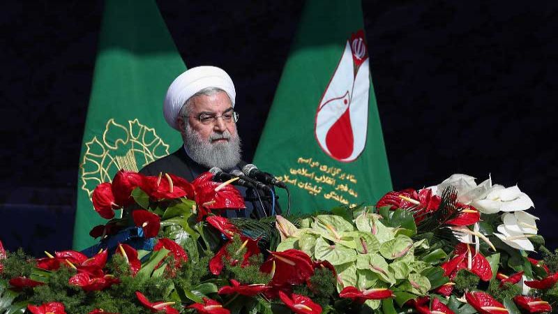 روحاني في ذكرى انتصار الثورة: سنواصل مسيرتنا التي بدأناها منذ 40 عاما