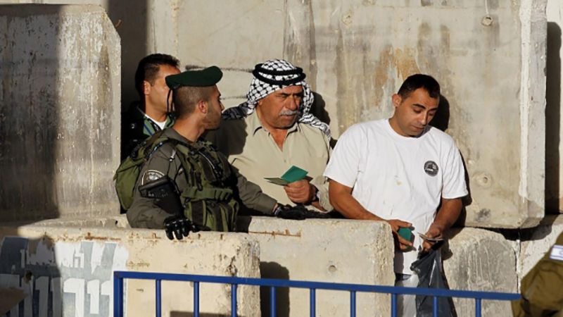 رفض فلسطيني واسع لاقتطاع الاحتلال مخصصات الأسرى وعوائل الشهداء