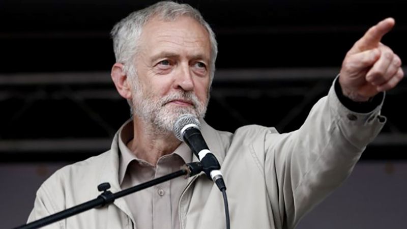  زعيم حزب العمال البريطاني يدعو لندن لإدانة جرائم الجنود الصهاينة بحق الفلسطينيين