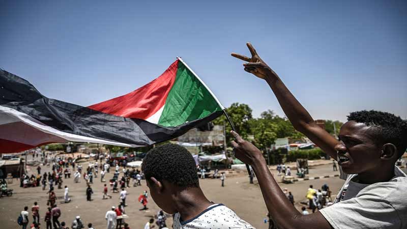 السودان: قوى "الحرية والتغيير" تعلّق التفاوض مع المجلس العسكري