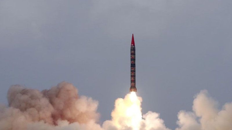 باكستان تختبر بنجاح صاروخًا باليستيًا