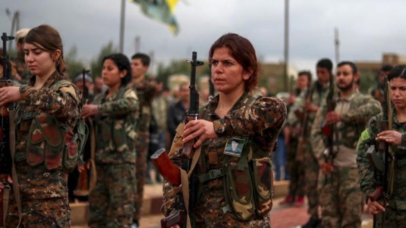مركز تدريب لـ"وحدات حماية المرأة الكردية" في حقل العمر النفطي شرق الفرات