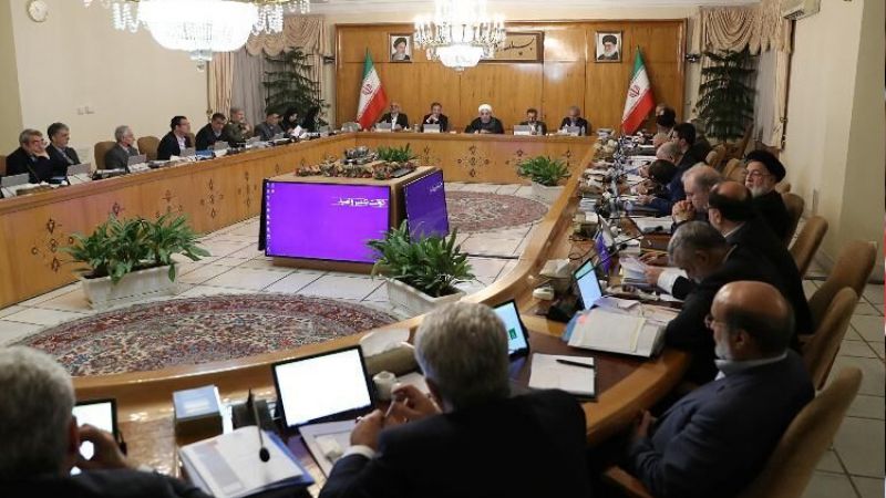 الرئيس روحاني: الحرب على الدولار بدأت