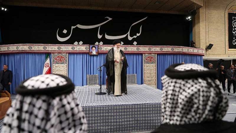 الإمام الخامنئي: ارتباط الشعبين الإيراني والعراقي سيزداد وثاقة يوماً بعد يوم