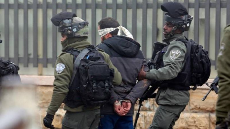 الاحتلال يعتقل 5 فلسطينيين في الضفة والقدس
