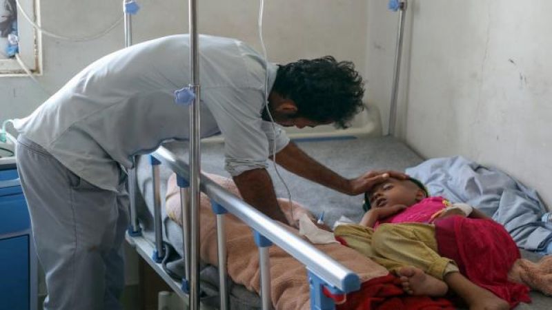 وزارة الصحة اليمنية: هناك أناس توفيت لعدم قدرتها على الوصول إلى المستشفيات