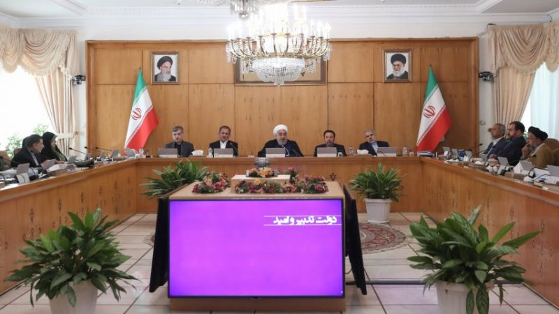 روحاني: الاحتجاج حق للشعب لکنه یختلف تمامًا عن نشر الفوضی