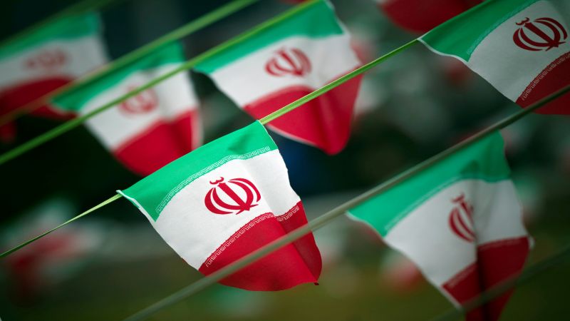 إيران.. جورج أورويل وإعلام النفط