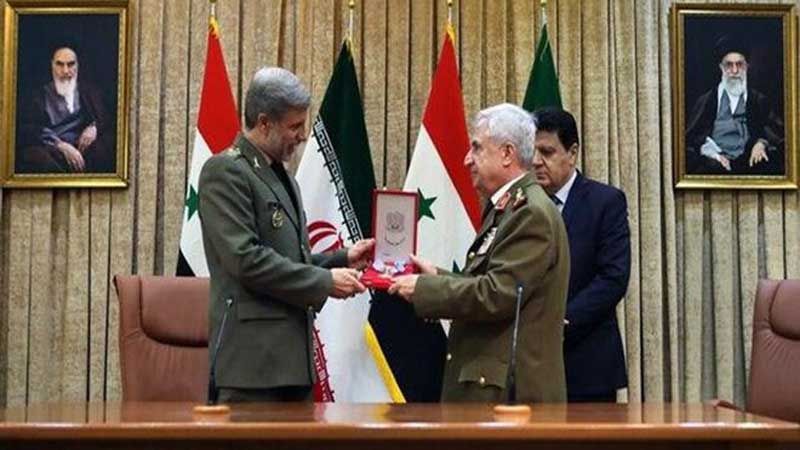 سوريا تمنح وسام بطل الجمهورية للشهيد سليماني