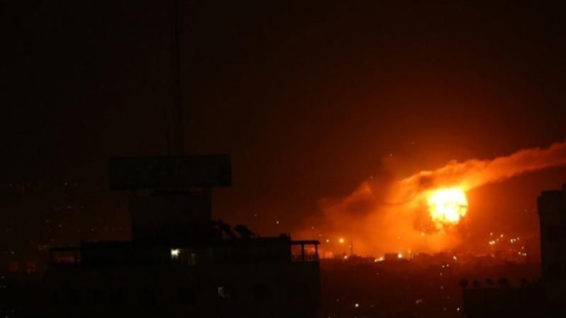 الطيران الحربي الإسرائيلي يقصف موقعًا للمقاومة الفلسطينية شمال غزة