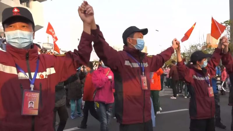الصين: 3 أيام دون إصابات محلية بـ"كورونا" والاقتصاد يبدأ بالتنفّس 