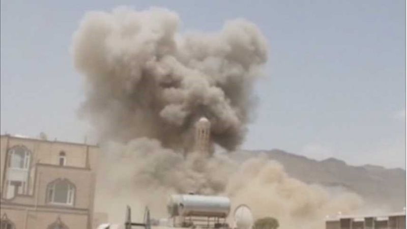 استشهاد أسرة يمنية كاملة بقصف صاروخي سعودي على صعدة