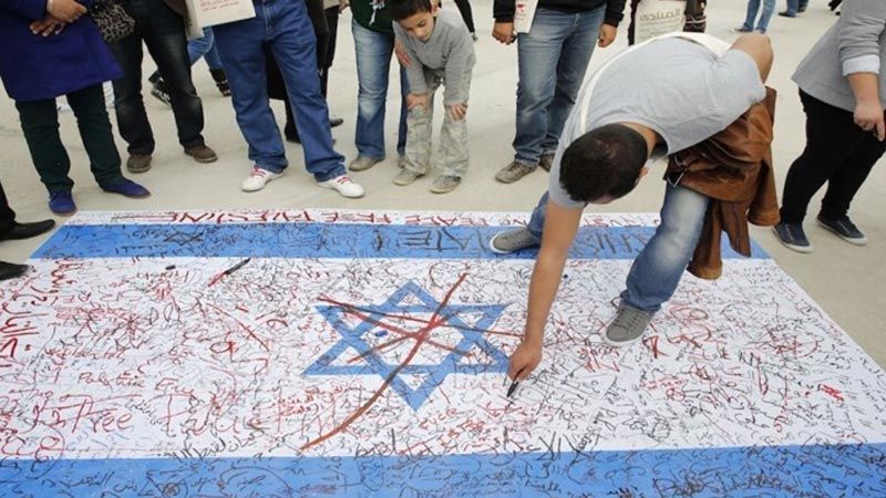 نشطاء تونسيون لـ "العهد": نرفض مخططات الضمّ الصهيونية ولا بدّ من مقاومتها