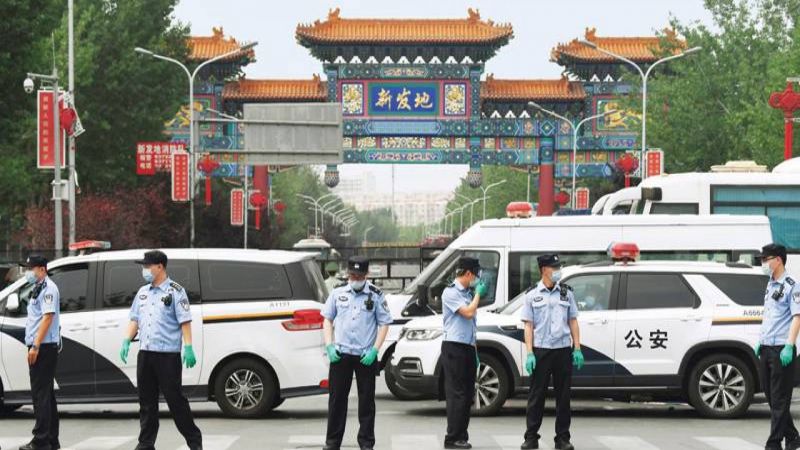 الصين .. إغلاق سوق "شينفادي" وسط مخاوف من موجة ثانية من كورونا