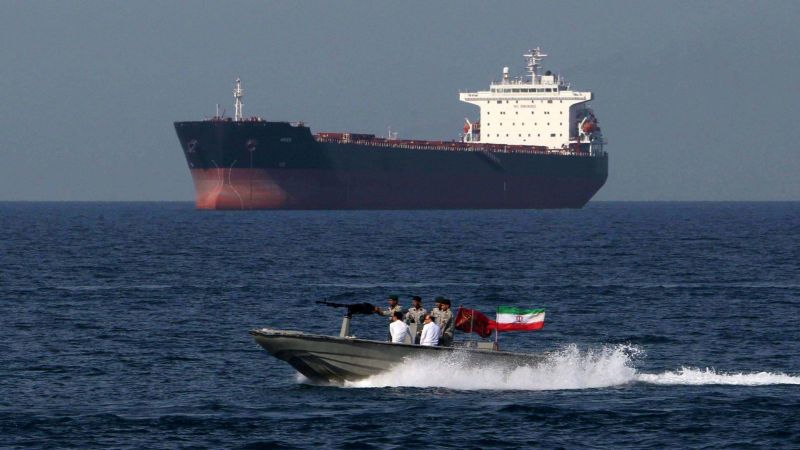 السفينة الايرانية المحملة بالمواد الغذائية تصل الى فنزويلا