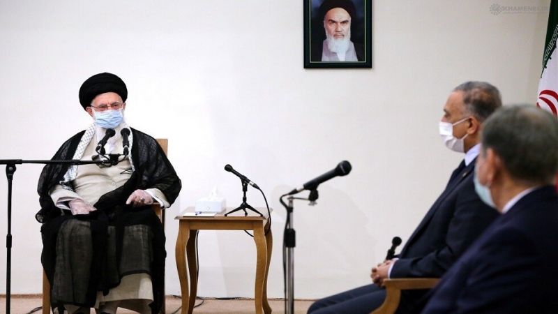 الإمام الخامنئي خلال استقباله الكاظمي: إيران ستوجه ضربة بالمثل للأمريكيين ردا على اغتيالهم القائد سليماني