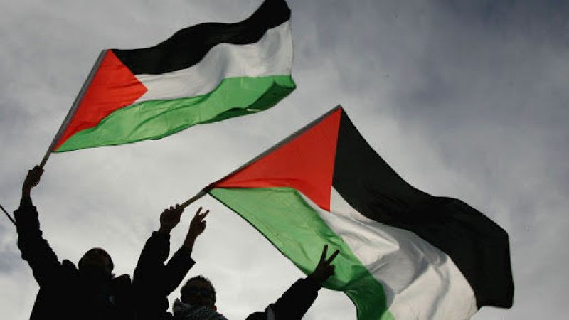 رد فلسطيني على "اتفاق التخاذل".. استسلام وخنوع إماراتي .. والتذرع بتجميد الضم "خديعة"