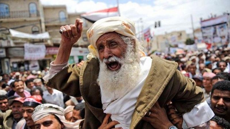 اليمن أحزابًا وقوى يستنكر التطبيع: من يقتل أطفالنا لا يصعب عليه خيانة أطفال فلسطين