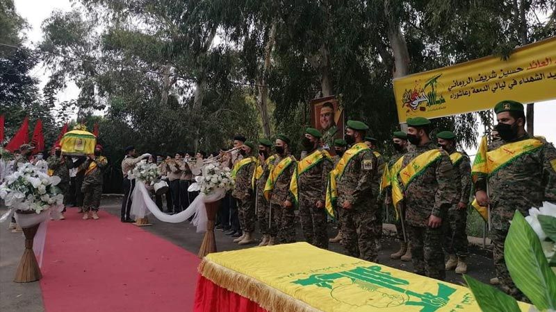 حزب الله وأهالي بلدة دير الزهراني يشيعون الشهيد حسين شريف روماني