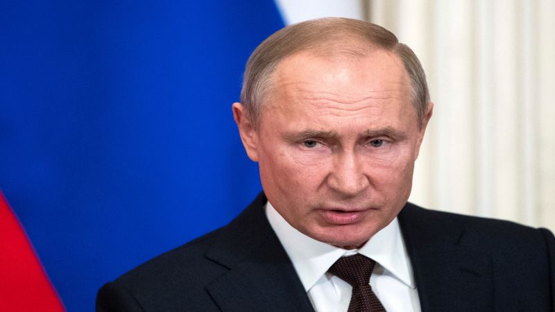 بوتين: الأسلحة والمعدات العسكرية الروسية تتفوق على مثيلاتها في الدول الأخرى