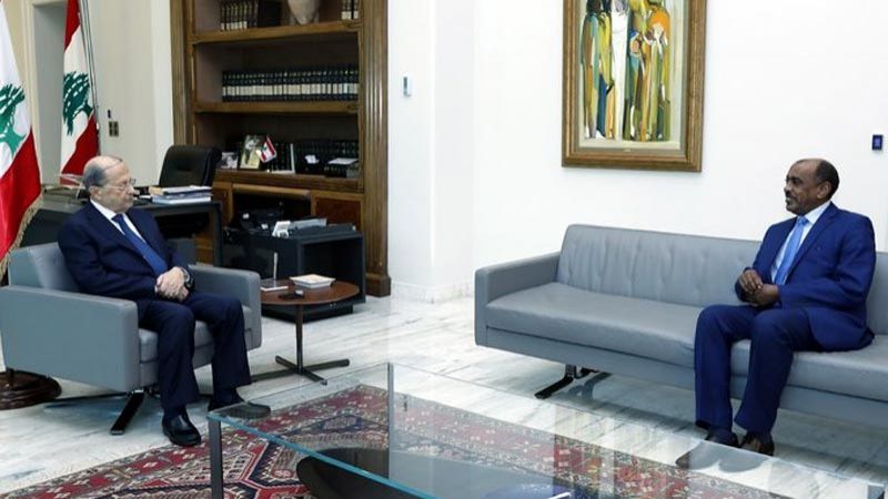 الرئيس عون يلتقي السفير السوداني في قصر بعبدا