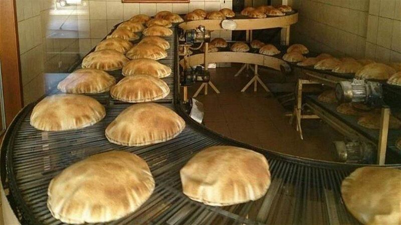 نقابات أصحاب المخابز: زيادة وزن ربطة الخبز 100 غرام اعتباراً من يوم غد الاثنين