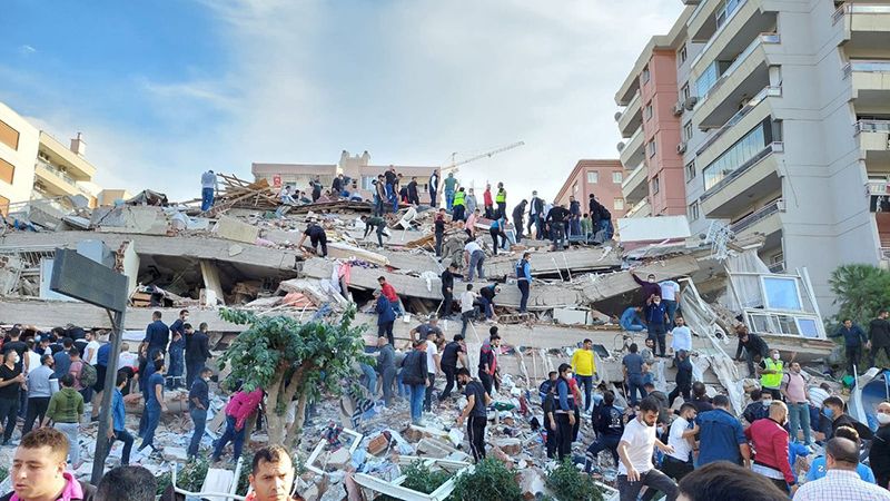 تركيا: زلزال ثانٍ بقوة 5 درجات يضرب إزمير 