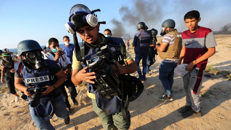 الصحافة الفلسطينية تحت قيد الإحتلال 