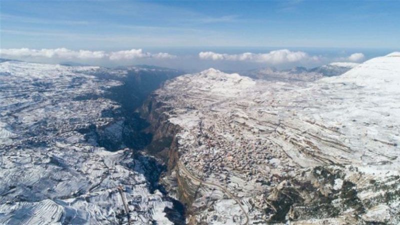 لبنان: طقس ماطر وعاصف والثلوج على 1200 متر