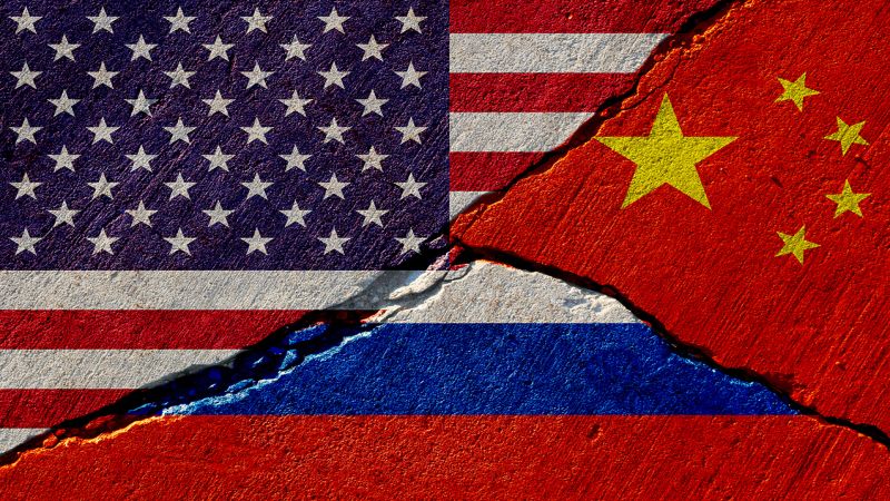 نفاق الولايات المتحدة.. التصعيد تجاه روسيا والصين مثال