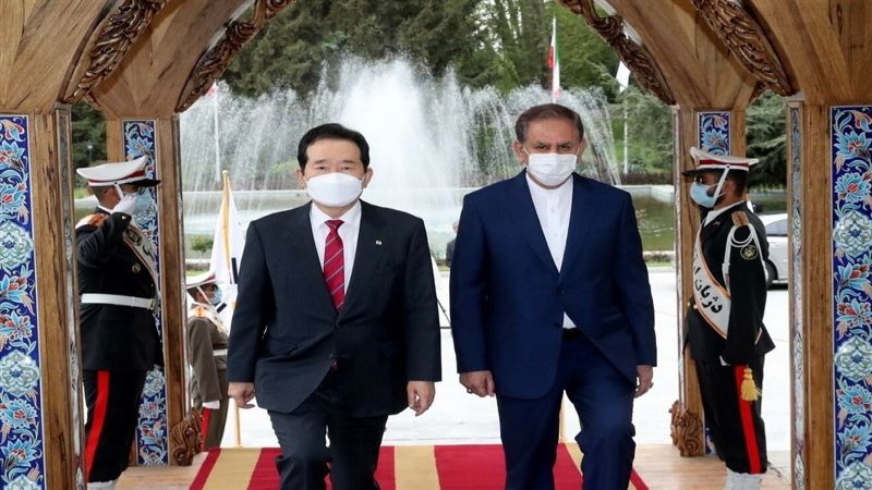 رئيس وزراء كوريا الجنوبية في إيران: لإتخاذ خطوات أساسية للتعويض عن الماضي