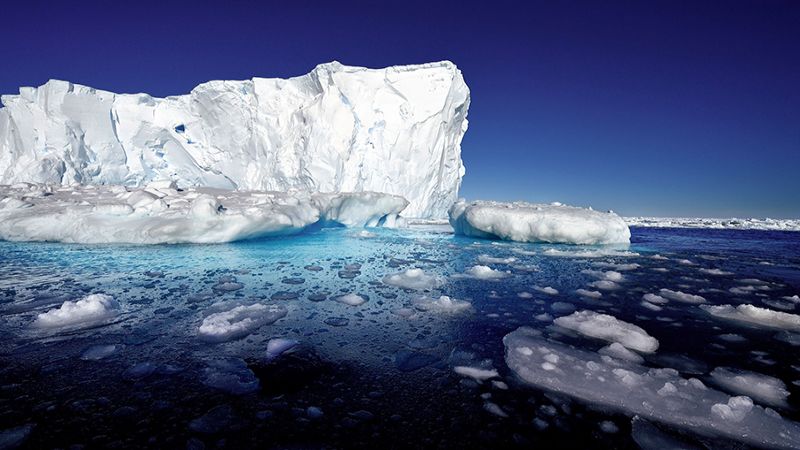 ذوبانٌ سريع لأنهار الجليد في القطب الشمالي.. ماذا يعني ذلك؟ 