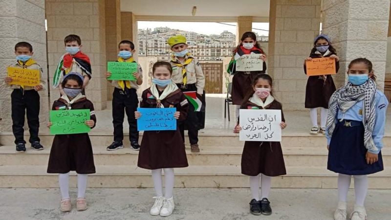 مدارس فلسطين تناصر القدس وأهلها بوقفات مساندة