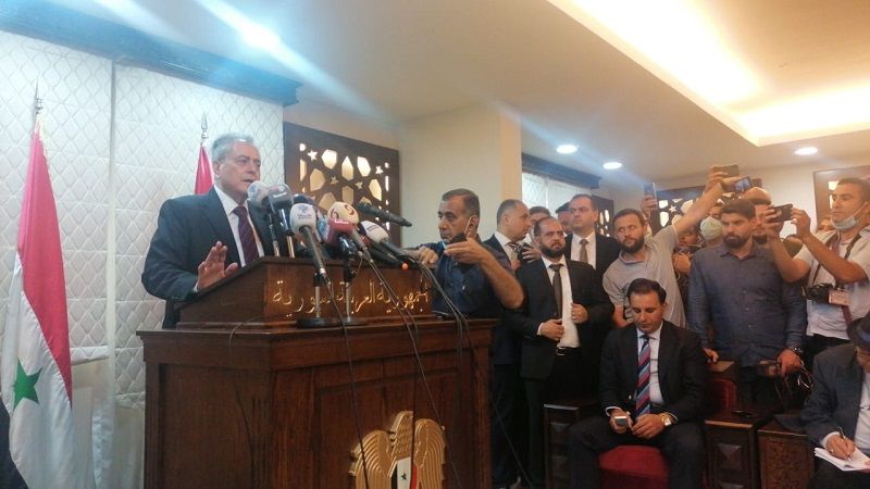 السفير السوري: الاعتداء على السوريين يسيء إلى صورة لبنان 