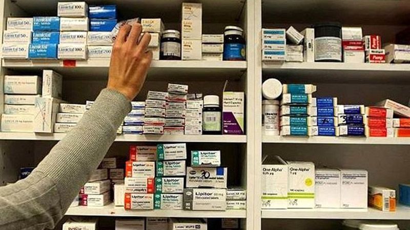 هل تُفرج أزمة الدواء؟